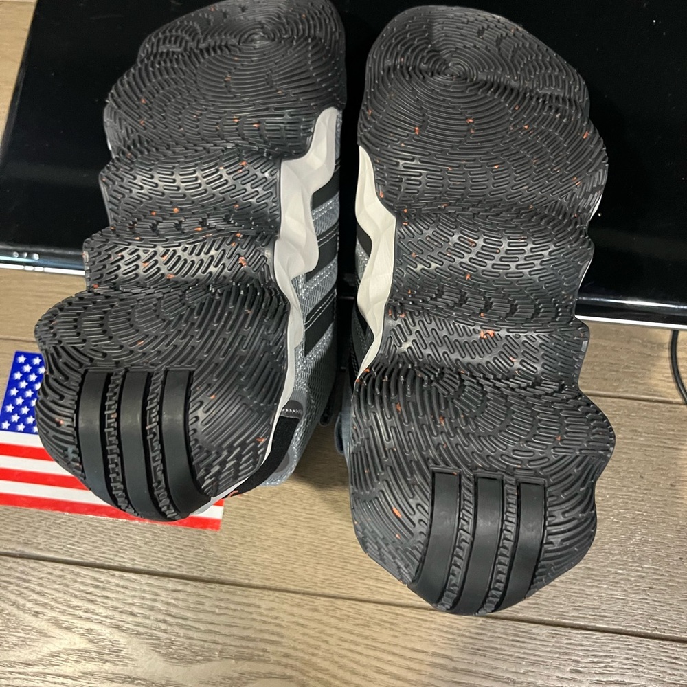 Adidas Gray Sneakers with Orange Highlights - Picture 7 of 8